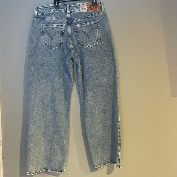 Levi's Light Blue Women's Jeans - Picture 5 of 9
